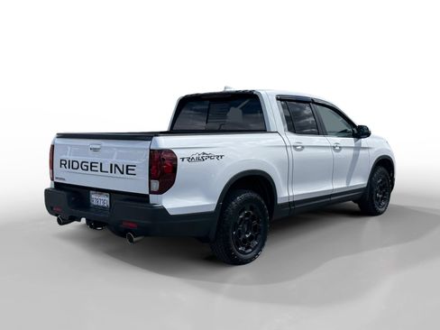 Used 2025 Honda Ridgeline RTL+ image 5