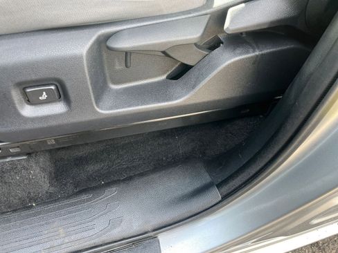 Used 2024 Toyota Tacoma TRD Sport image 22