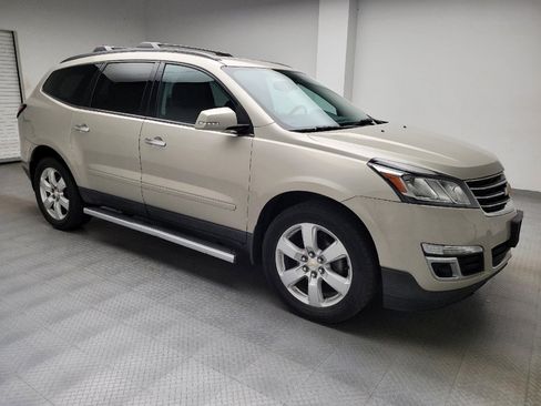 Used 2016 Chevrolet Traverse LT w/ Style and Technology Package FWD image 11