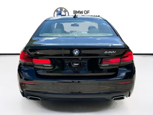 Certified 2023 BMW 530i xDrive w/ Premium Package image 6
