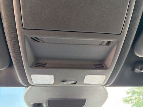 Used 2025 Ford Escape ST-Line w/ Equipment Group 301A FWD image 29