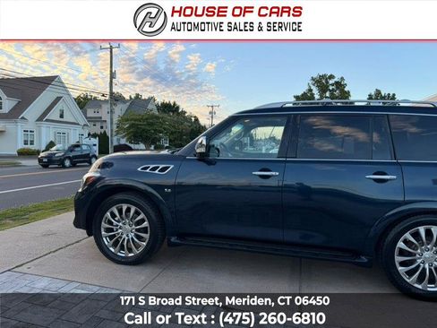 Used 2015 INFINITI QX80 4WD w/ Deluxe Technology Package image 9