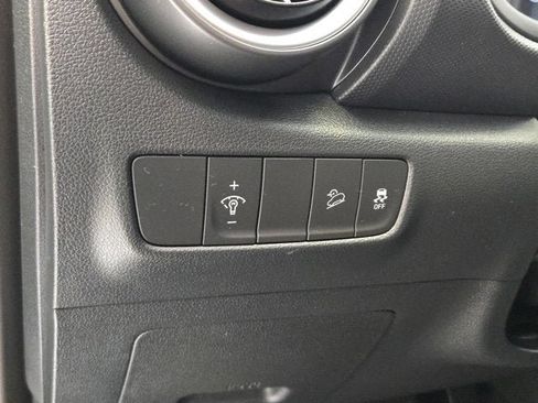 Used 2022 Hyundai Kona SEL w/ Cargo Package FWD image 18