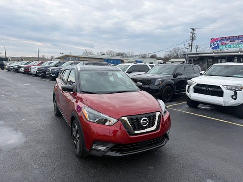 Used 2020 Nissan Kicks SR w/ SR Premium Package image 1