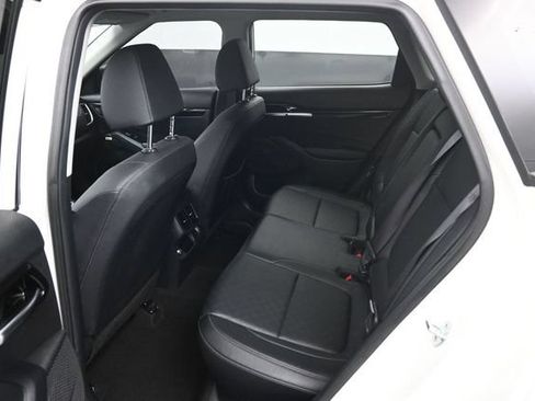 Used 2023 Kia Seltos SX AWD/4WD image 10