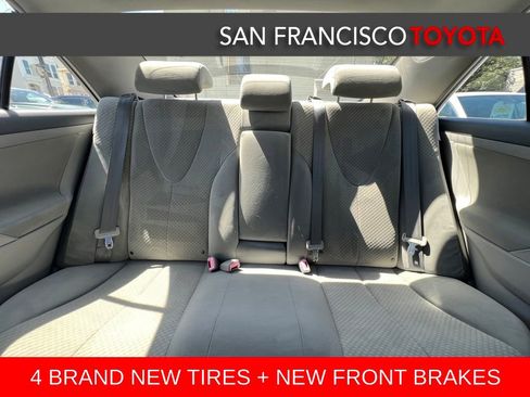 Used 2007 Toyota Camry LE FWD image 13
