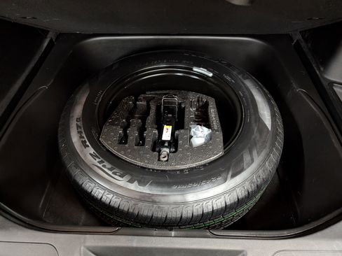 Used 2022 Jeep Grand Cherokee Laredo X image 26