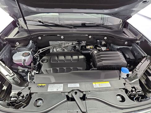 New 2026 Volkswagen Atlas Cross Sport SE FWD image 11