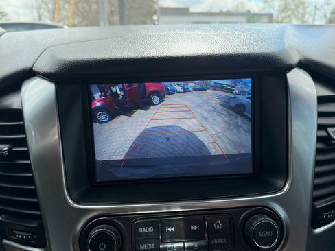 Used 2016 Chevrolet Tahoe LT w/ Luxury Package AWD/4WD image 27