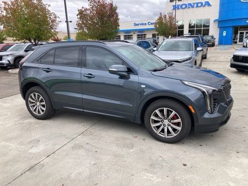 Used 2021 Cadillac XT4 Sport image 5