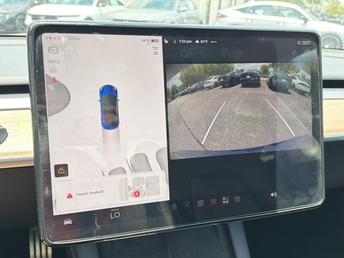 Used 2023 Tesla Model 3 Performance AWD/4WD image 4