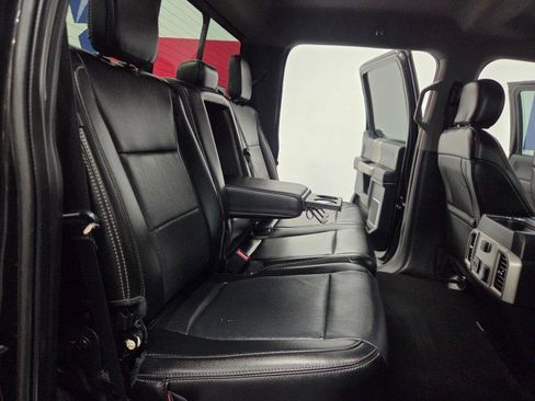 Used 2019 Ford F250 Lariat w/ Lariat Ultimate Package image 10