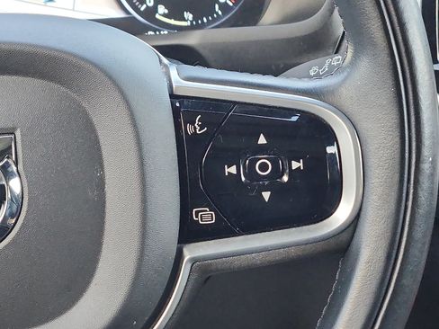 Used 2020 Volvo XC90 T6 Inscription w/ Protection Package image 16