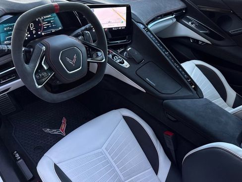 Certified 2023 Chevrolet Corvette Stingray w/ Z51 Performance Package image 14