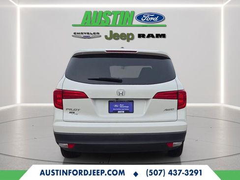 Used 2018 Honda Pilot EX-L image 4