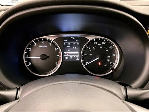 New 2025 Nissan Kicks Play S image 21