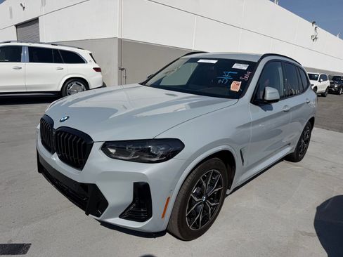 Used 2024 BMW X3 sDrive30i w/ Premium Package w/ZPA image 2