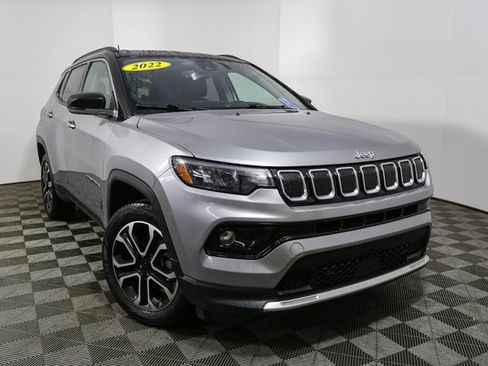 Used 2022 Jeep Compass Limited w/ Sun and Sound Group image 3