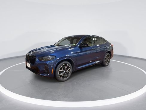Certified 2024 BMW X4 M40i w/ Premium Package image 4