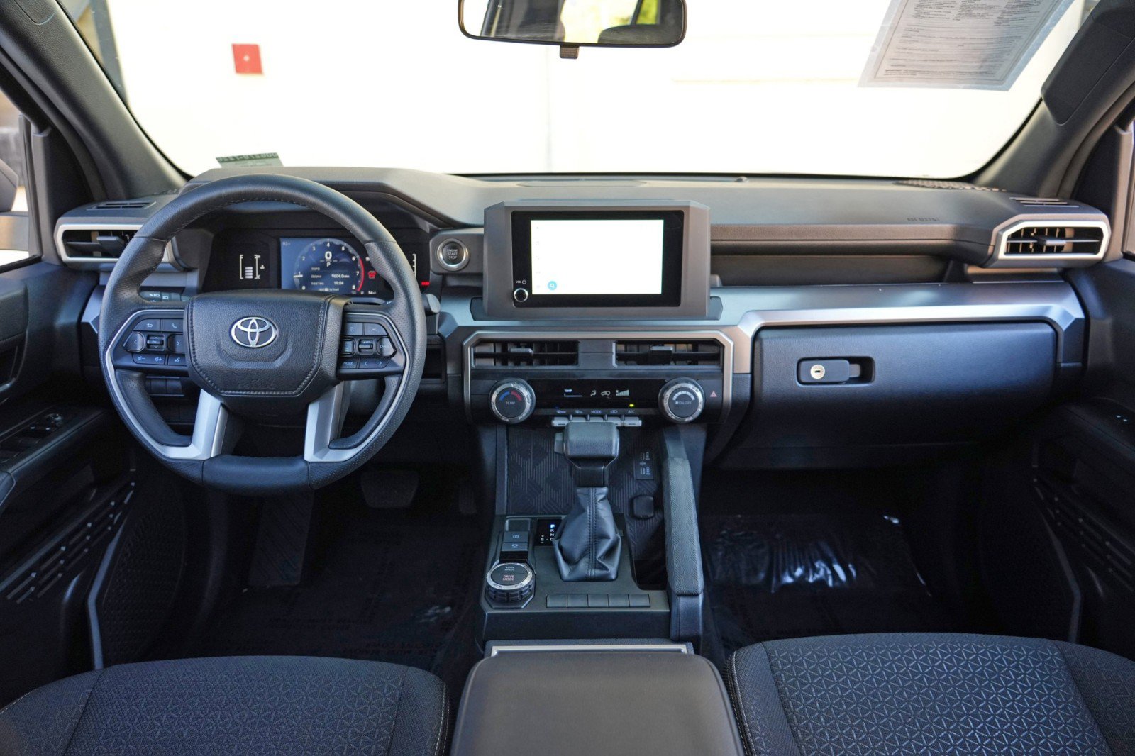Used 2025 Toyota 4Runner SR5 RWD image 11
