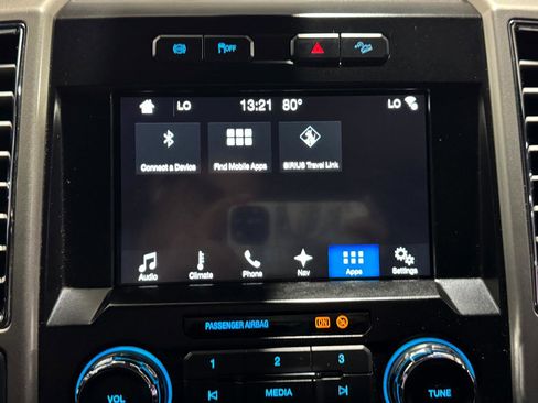 Used 2017 Ford F250 Lariat w/ Lariat Ultimate Package AWD/4WD image 21