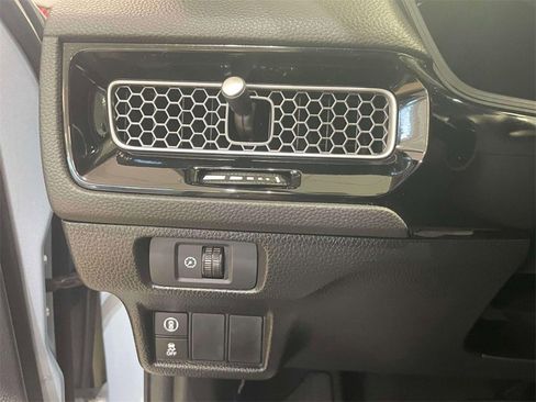 Certified 2023 Honda Civic EX image 18