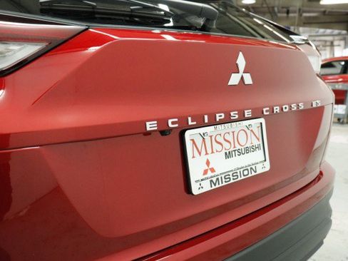 New 2026 Mitsubishi Eclipse Cross ES AWD/4WD image 4