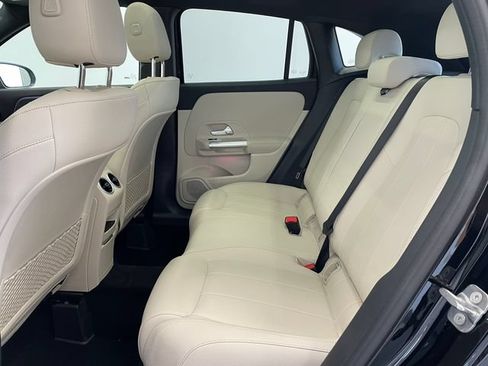 Used 2026 Mercedes-Benz GLA 250 image 22