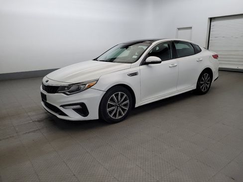 Used 2019 Kia Optima LX w/ LX Premium Package FWD image 2
