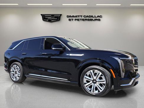 New 2025 Cadillac Escalade IQ Luxury 2 w/ LPO, Radiant Package image 8