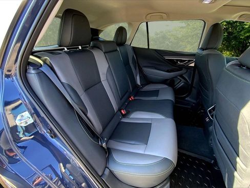 Certified 2025 Subaru Outback Onyx Edition image 25