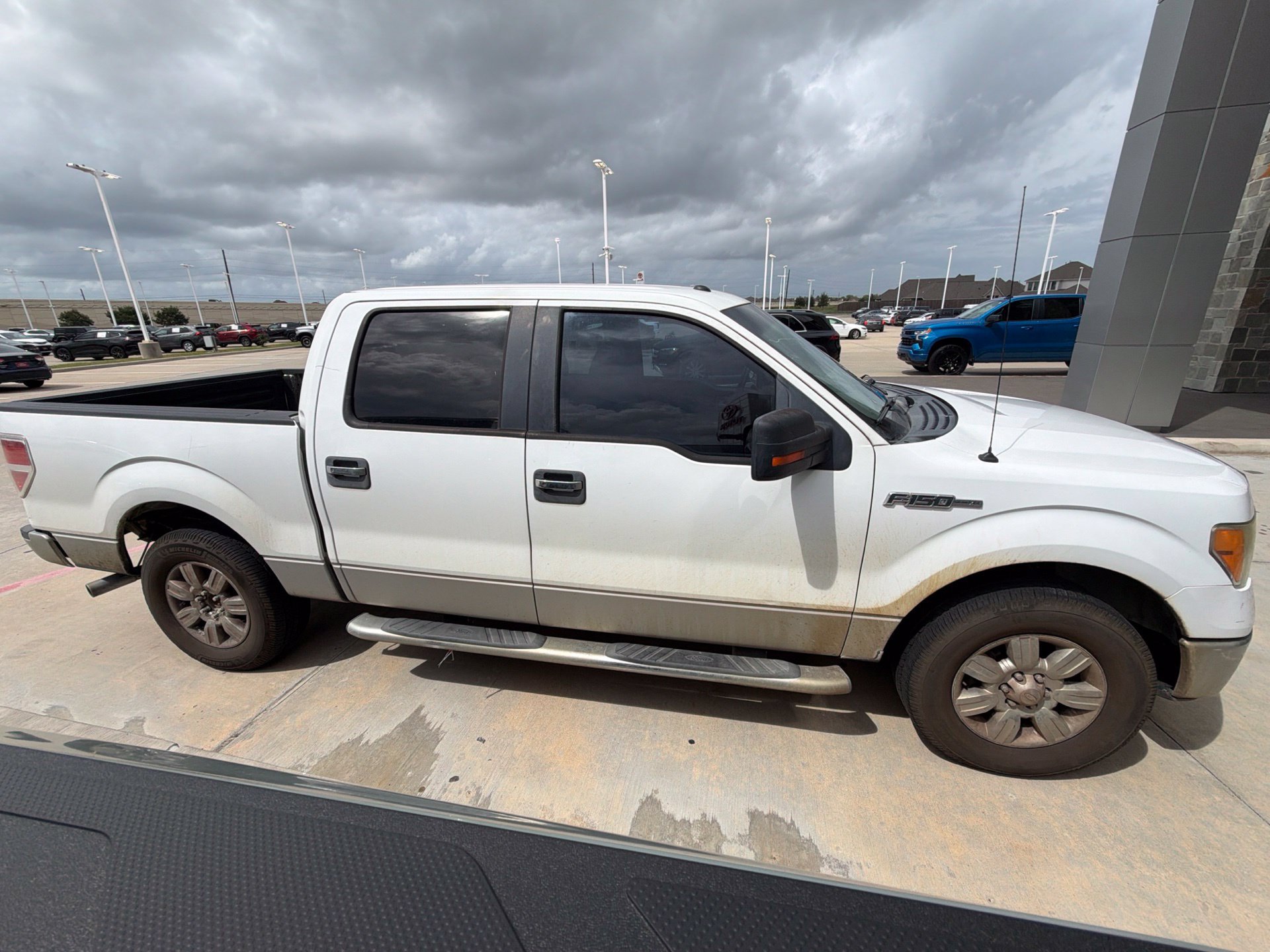 Used 2010 Ford F150 2WD SuperCrew image 4