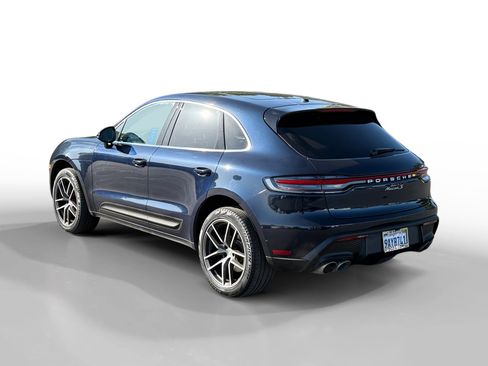 Used 2022 Porsche Macan S image 3