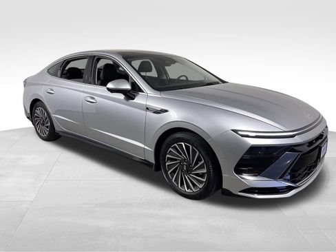 New 2026 Hyundai Sonata Limited image 6
