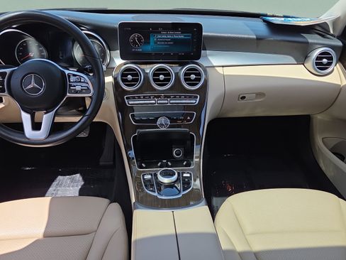 Used 2019 Mercedes-Benz C 300 Sedan image 13