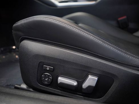 Used 2024 BMW M4 Coupe w/ Parking Assistance Package image 18