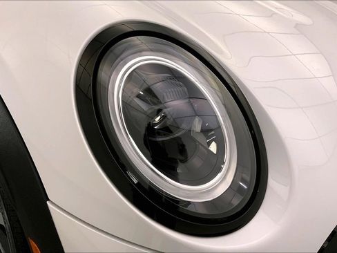 Certified 2024 MINI Cooper S image 27