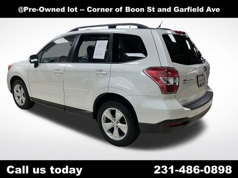 Used 2015 Subaru Forester 2.5i Premium w/ All-Weather Package image 4