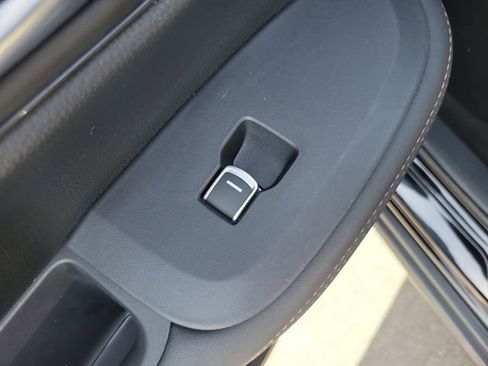 Certified 2024 Honda HR-V Sport image 15