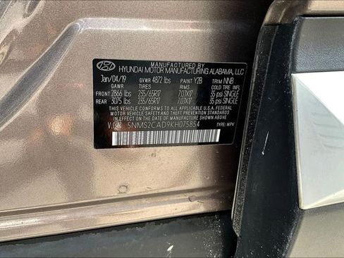 Used 2019 Hyundai Santa Fe SE AWD/4WD image 19