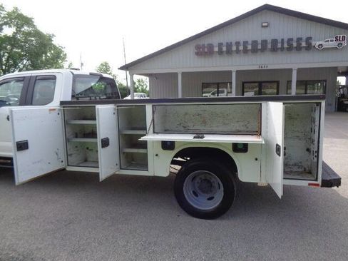 Used 2021 Ford F450 XL w/ Power Equipment Group AWD/4WD image 32
