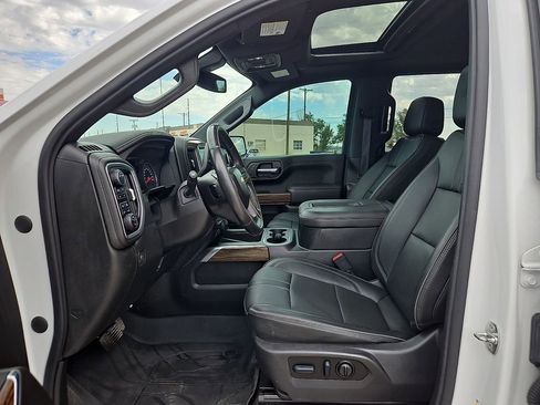 Used 2022 Chevrolet Silverado 1500 High Country AWD/4WD image 15
