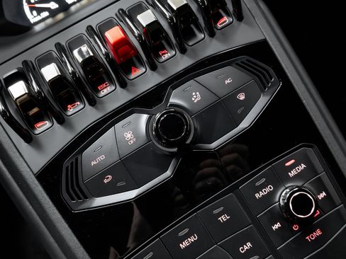 Used 2017 Lamborghini Huracan LP 580-2 image 53