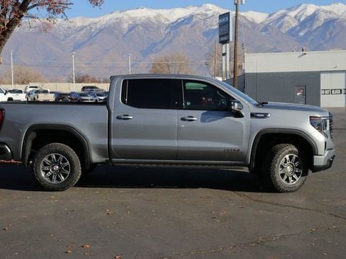 New 2026 GMC Sierra 1500 AT4 w/ AT4 Premium Package image 3