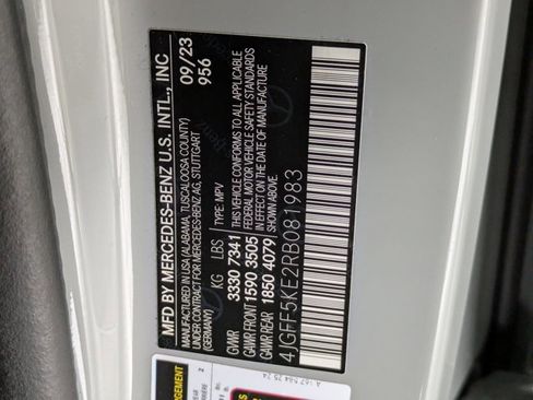 Certified 2024 Mercedes-Benz GLS 450 4MATIC image 27