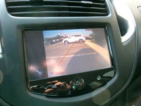 Used 2016 Chevrolet Trax LS FWD image 13