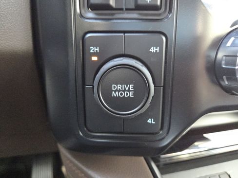 Used 2025 Ford F450 King Ranch w/ Chrome Package image 5