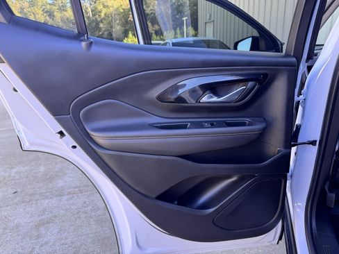 Used 2022 GMC Terrain AT4 w/ Infotainment Package II image 26