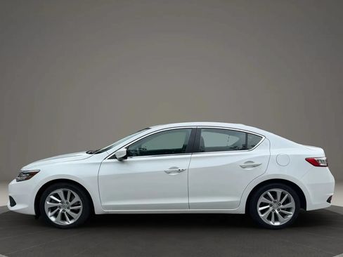 Used 2018 Acura ILX FWD image 7