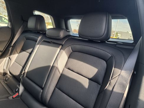 New 2026 Chevrolet Equinox LT w/ Convenience Package II image 13